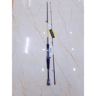 Cần lure Daiwa Crossfire máy ngang - cần câu lure giá rẻ