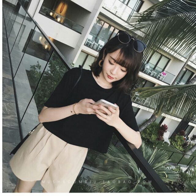 Áo crop top