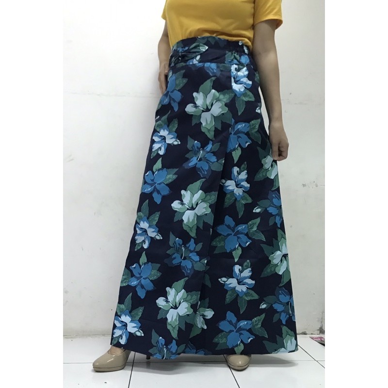 Váy chống nắng dạng quần in hoa nút bấm đồng vải kaki cao cấp tiện lợi giá rẻ mặc đep | BigBuy360 - bigbuy360.vn