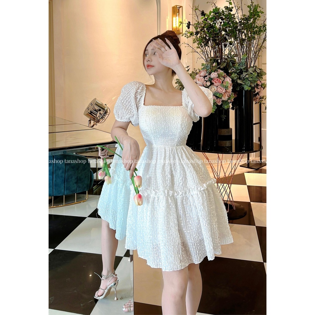 Đầm cổ vuông hở lưng dự tiệc dáng xòe vải ren mềm mặc đi tiệc cưới, đi tiệc sinh nhật, đi chụp hình TaNa D0534