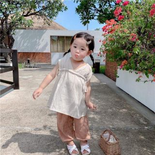 ÁO XÔ DÂY RÚT KIỂU HÀN QUỐC CHO BÉ GÁI
