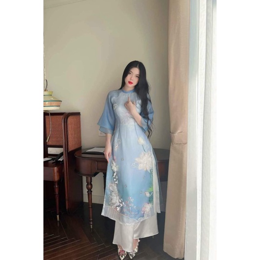 Áo dài cách tân 4tà vải organza cao cấp thêu hình sen 3D