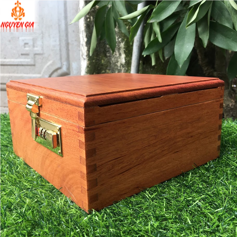 Hộp đựng tiền tiết kiệm có khóa mật khẩu an toàn bí mật bằng gỗ bảo hành 12 tháng nhét tiền nguyên tờ