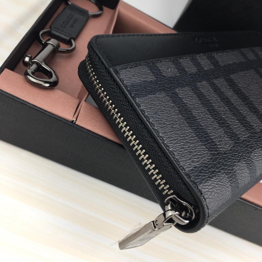 Ví dài COACH F58316 kẻ sọc có khóa kéo thời trang cho nam