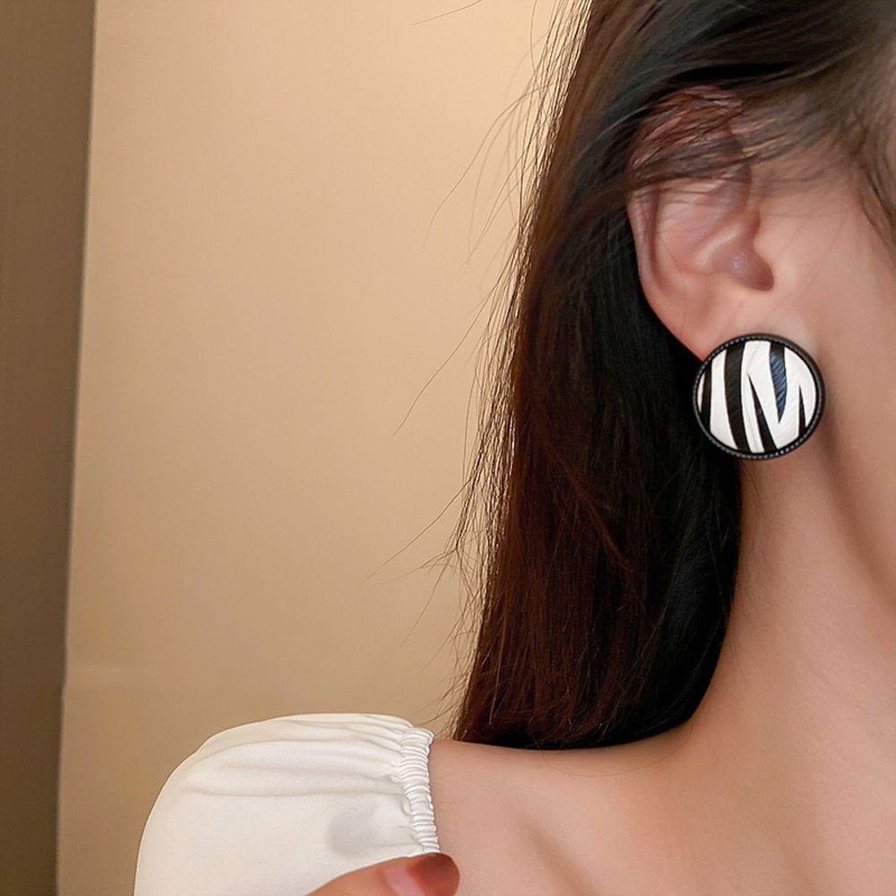 Khuyên tai kiểu dáng hình học in họa tiết phong cách Hàn Quốc thời trang thanh lịch cho nữ