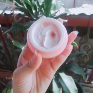 Kem tone up Innisfree