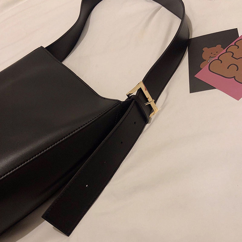 Túi đeo chéo IELGY thời trang dành cho nữ