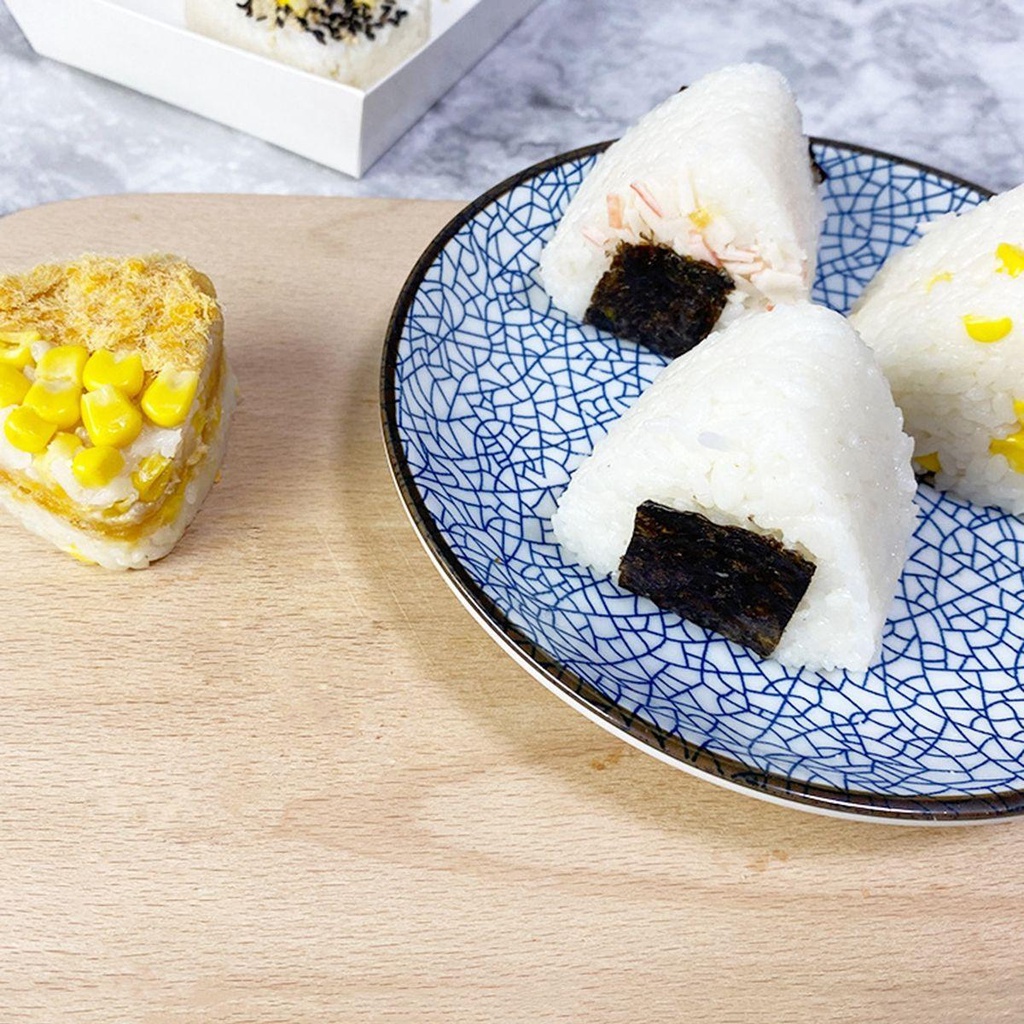 Khuôn Làm Sushi Chống Dính Hình Tam Giác Phong Cách Nhật Bản