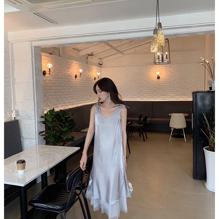 Spaki Dress - Đầm kim tuyến vải tơ - Kem/Xám/Hồng