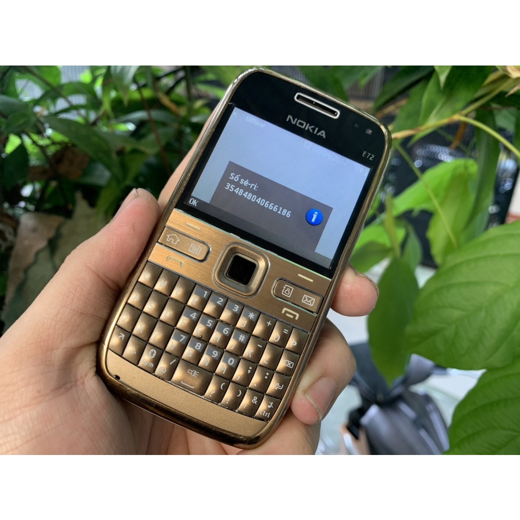 Điện thoại Nokia E72 chính hãng (6186)