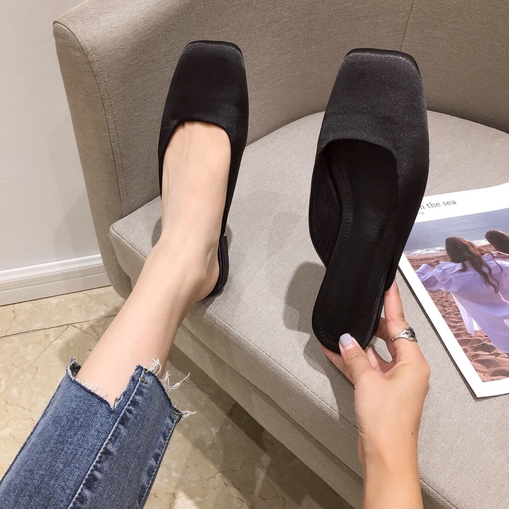 Dép Da Lộn Mềm Gót Thấp Mũi Vuông Màu Đen/Vàng Thời Trang Cho Nữ