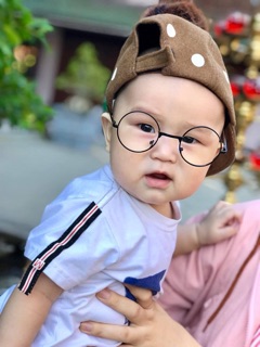 Kính nobita cho bé