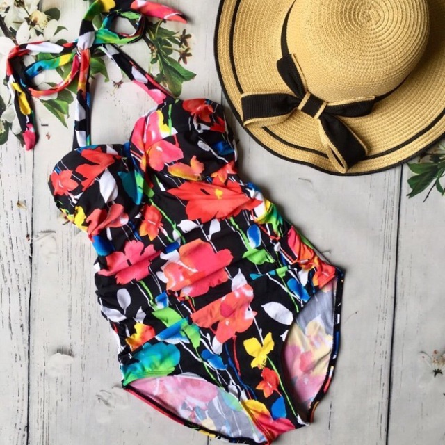 Bikini 1 mảnh hoa cúp ngực