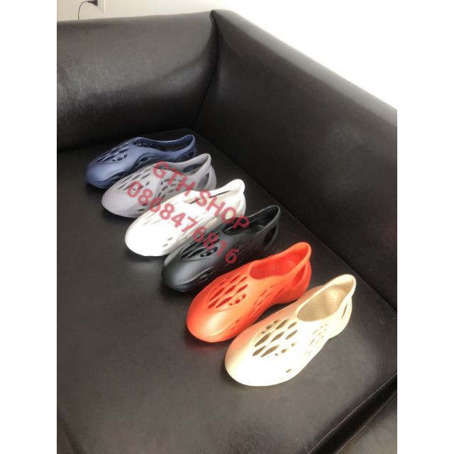 Giày Đôi-Giày Lỗ Nam Nữ Siêu Hot Đi Biển- Đi du lịch 2020-GTH SHOP A1 | BigBuy360 - bigbuy360.vn