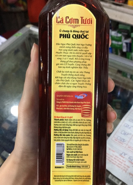 Nước Mắm Nam Ngư Cá Cơm Tươi Phú Quốc Chai 500ml