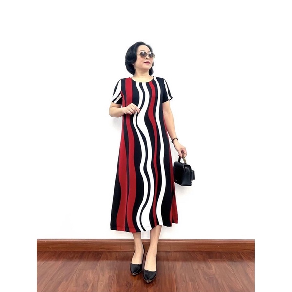 Đầm trung niên thiết kế Anmy, váy cho mẹ chất liệu Lụa cao cấp sang trọng phù hợp đi chơi đi tiệc