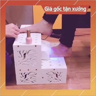 Kệ để chân làm móng