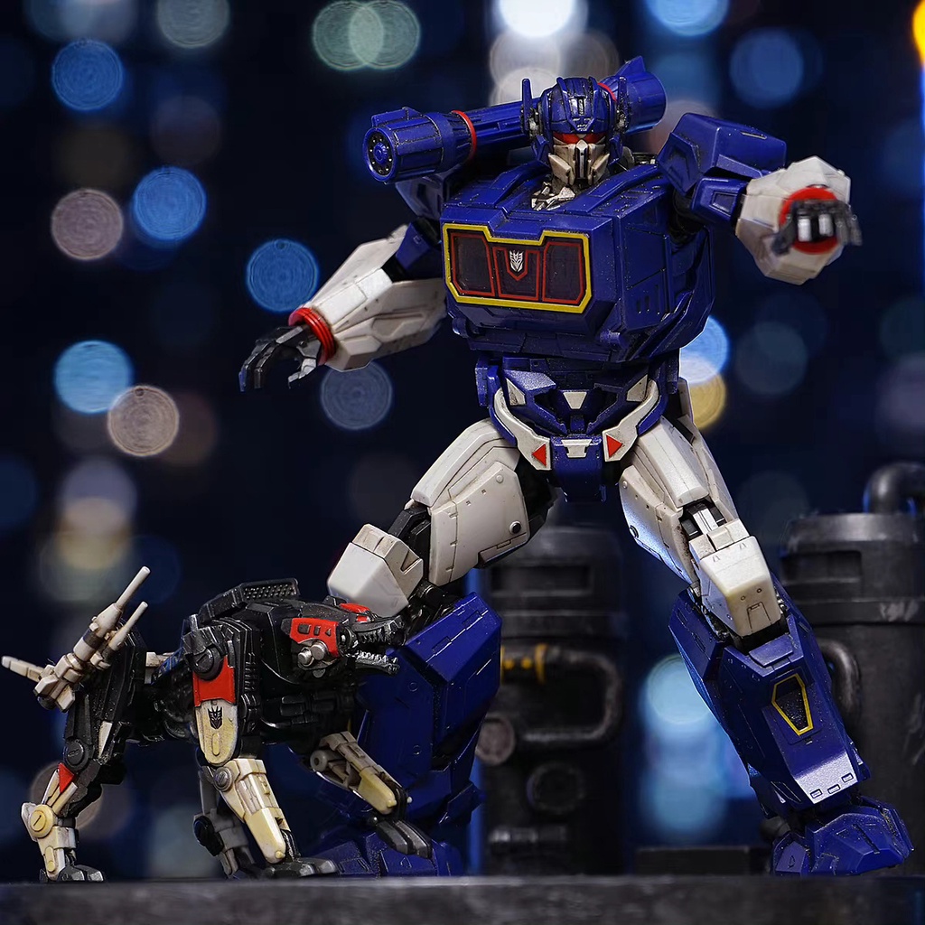 Mô hình lắp ráp Trumpeter SK05 Bumblebee Soundwave Ravage Model Kit