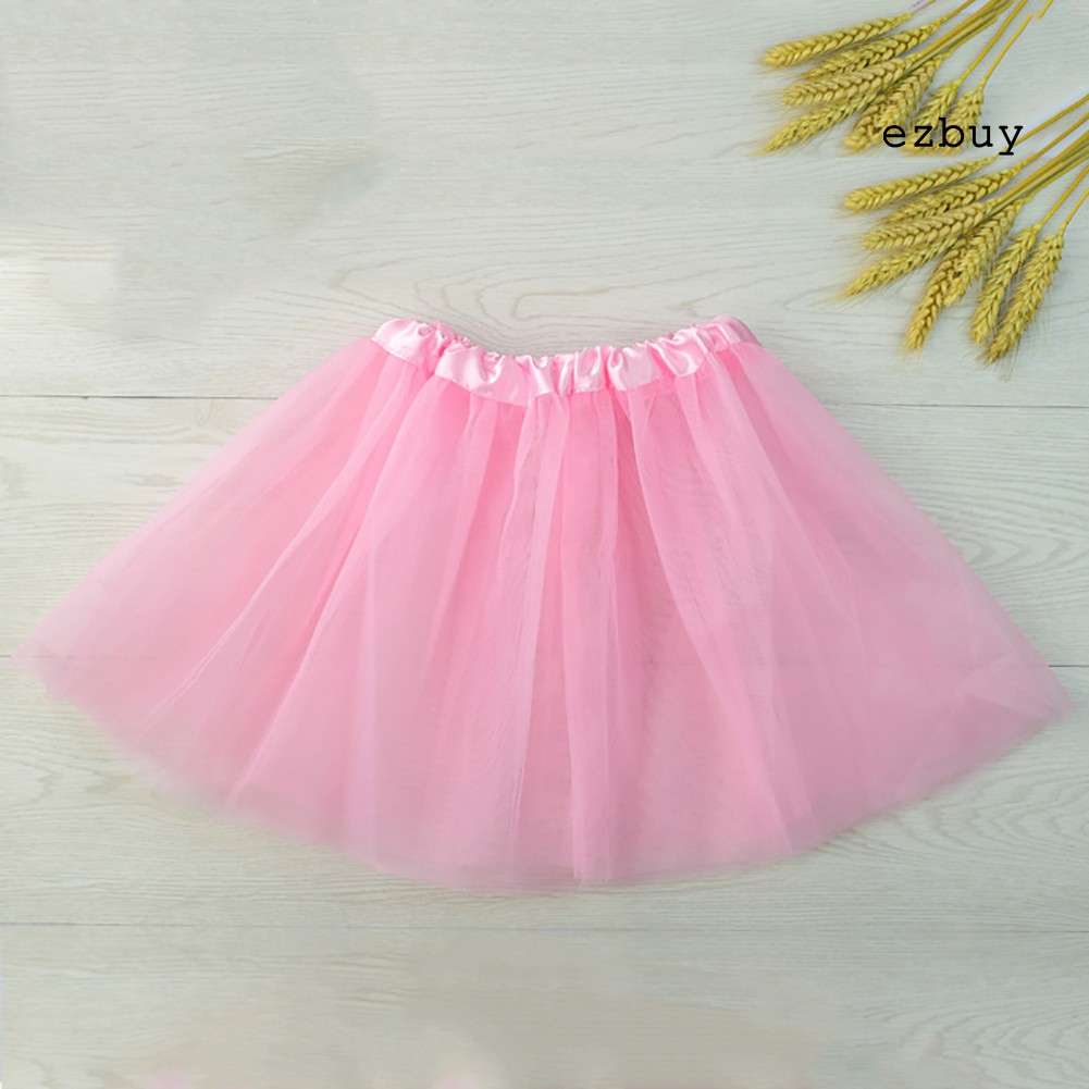 Chân váy dáng xòe 3 lớp phong cách thời trang cho bé gái múa ba lê