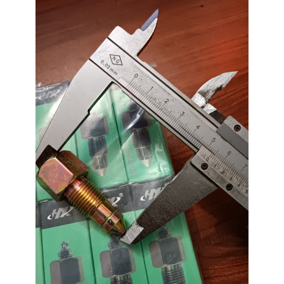 Vú mỡ tăng xích Kobelco