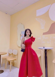 đầm xoè tay bèo
