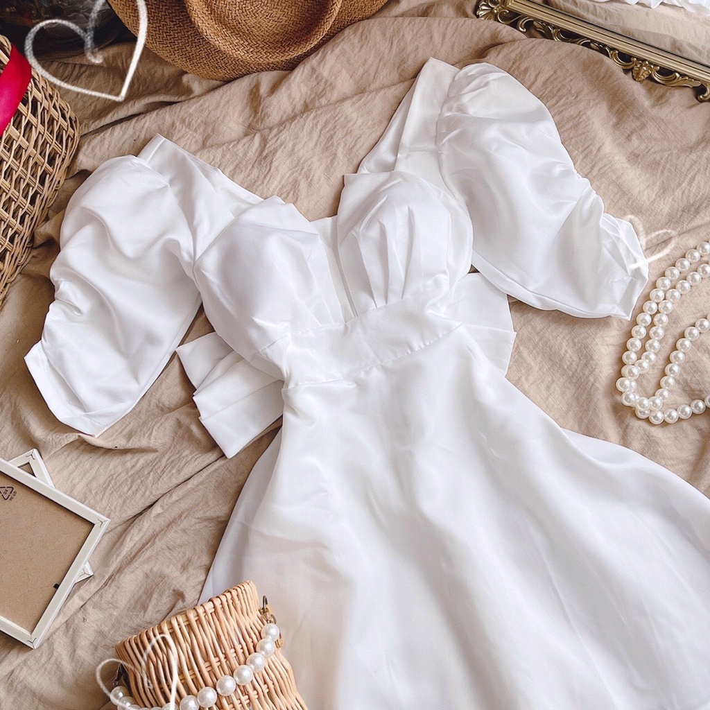 [Mã FAMARAL1 giảm 10K đơn 50K] Đầm trắng dự tiệc cổ vuông đính nơ sau. | BigBuy360 - bigbuy360.vn