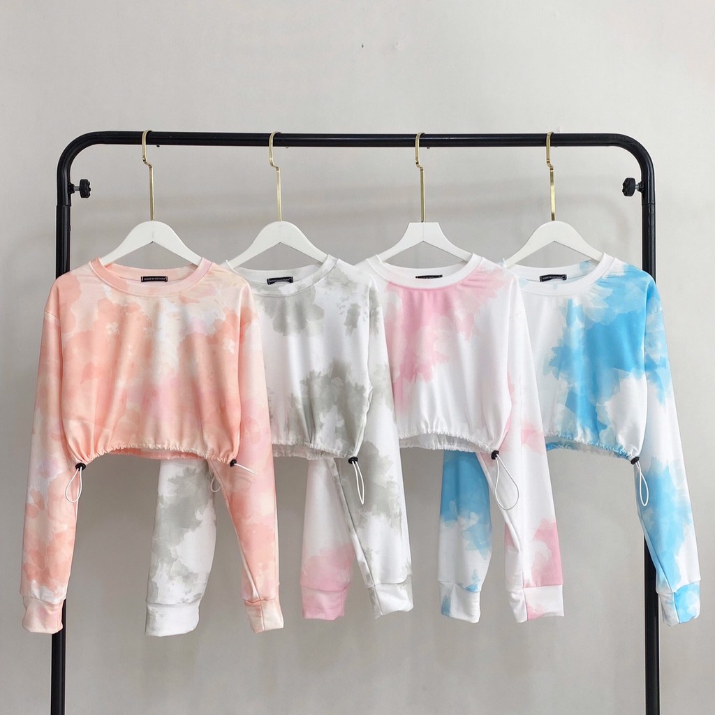 Áo croptop tay dài loang màu dây rút ở eo