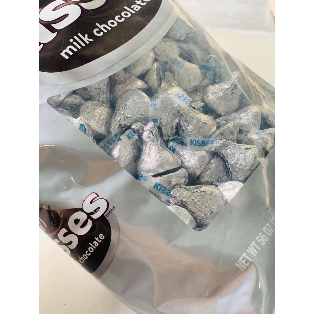 Kẹo Socola Kisses Hershey’s Kisses Milk Chocolate 330 Viên