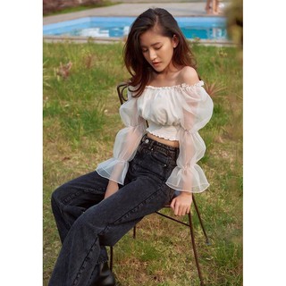 #sale 130k croptop trễ vai tay nhún phồng