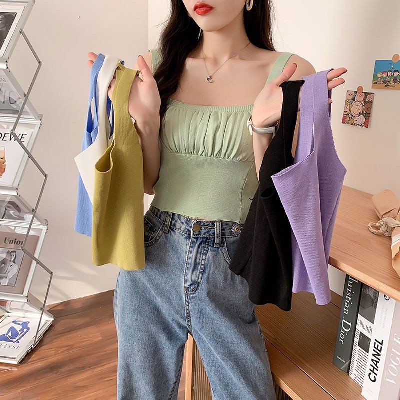 Áo Sát Nách Cổ Vuông Màu Xanh Matcha Thiết Kế Hở Lưng Quyến Rũ