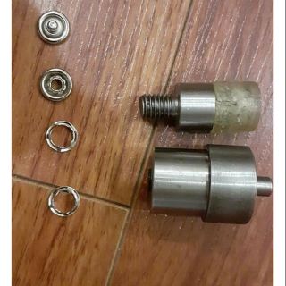 Bộ cối bấm cúc vành 4 chi tiết