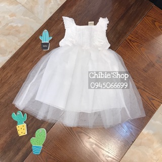 Váy trắng công chúa