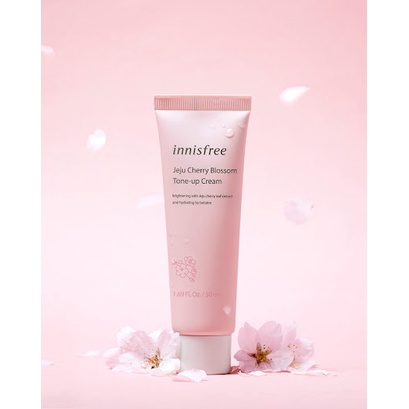 Kem dưỡng nâng tone Innisfree Jeju Cherry Blossom Tone Up Cream