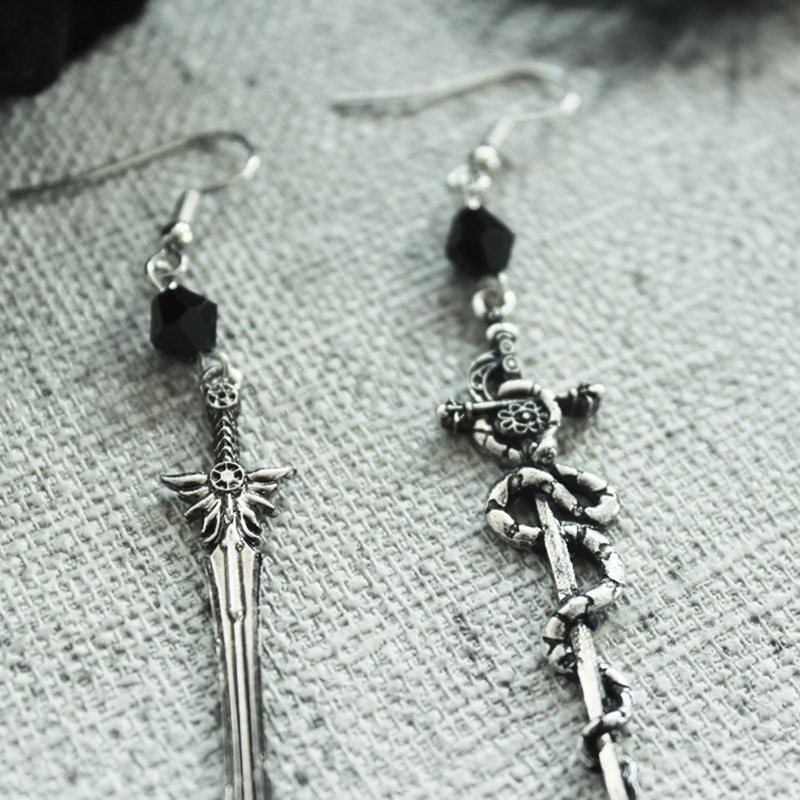 Hoa Tai Dáng Dài Hình Thanh Kiếm Phong Cách Gothic Cá Tính