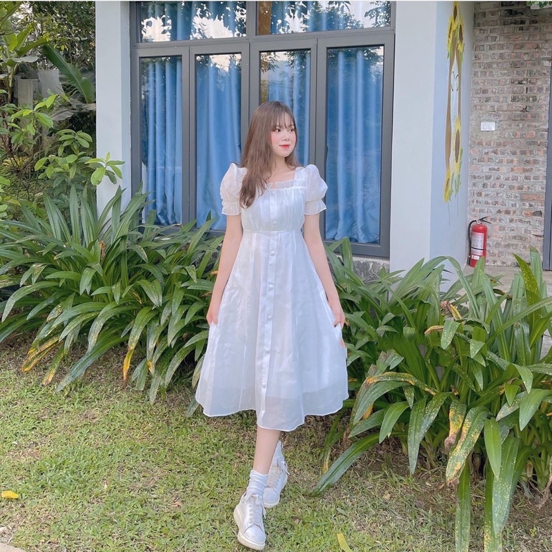 VáyĐầm trắng voan lụa tay lỡ BVM dáng dài freesize 🌟 | BigBuy360 - bigbuy360.vn