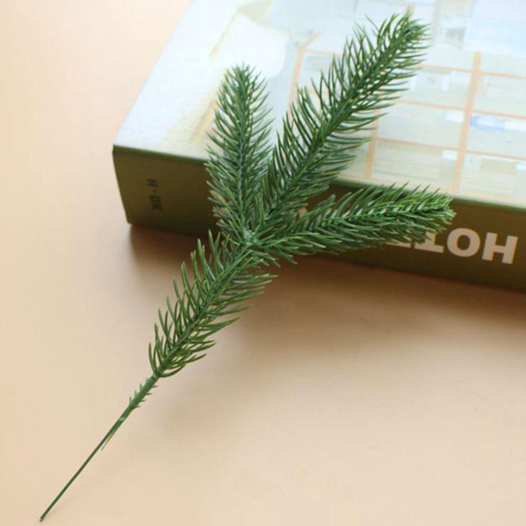 Cây Thông Giáng Sinh Evergreen Sống Động Như Thật Dùng Trang Trí DIY