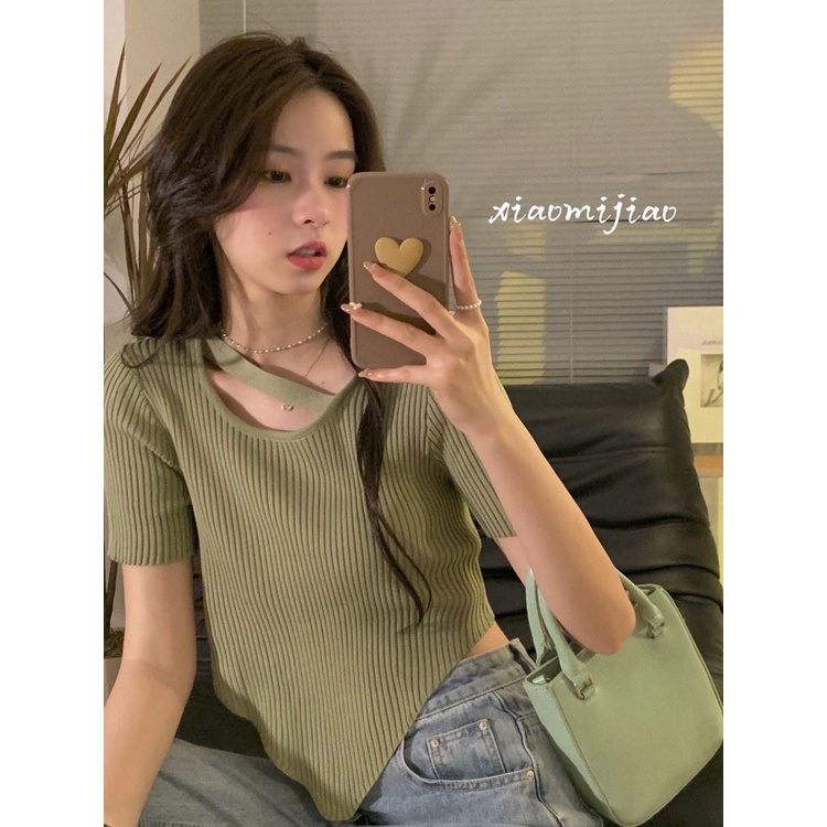 Áo Sweater Dệt Kim Thiết Kế Lỗ Quyến Rũ Cho Nữ