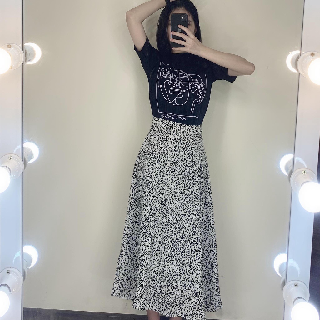 Chân Váy Da Beo Midi, Áo Phông Tay Lỡ Pull Đen