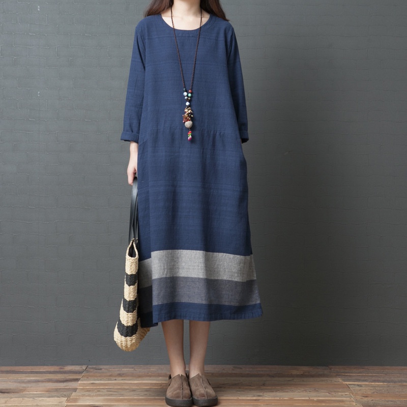 Đầm tay dài cổ tròn dáng rộng hoạ tiết kẻ sọc chất Cotton