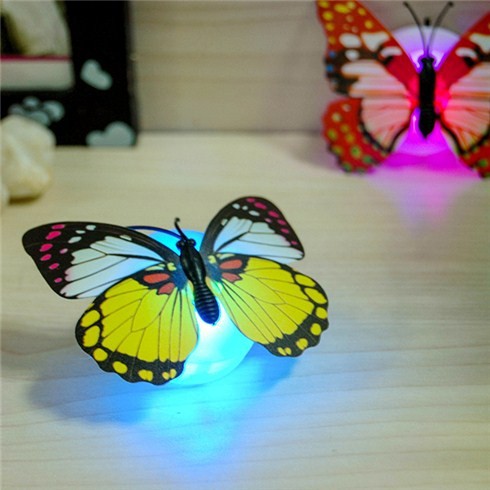 Đèn LED hình con bướm xinh xắn