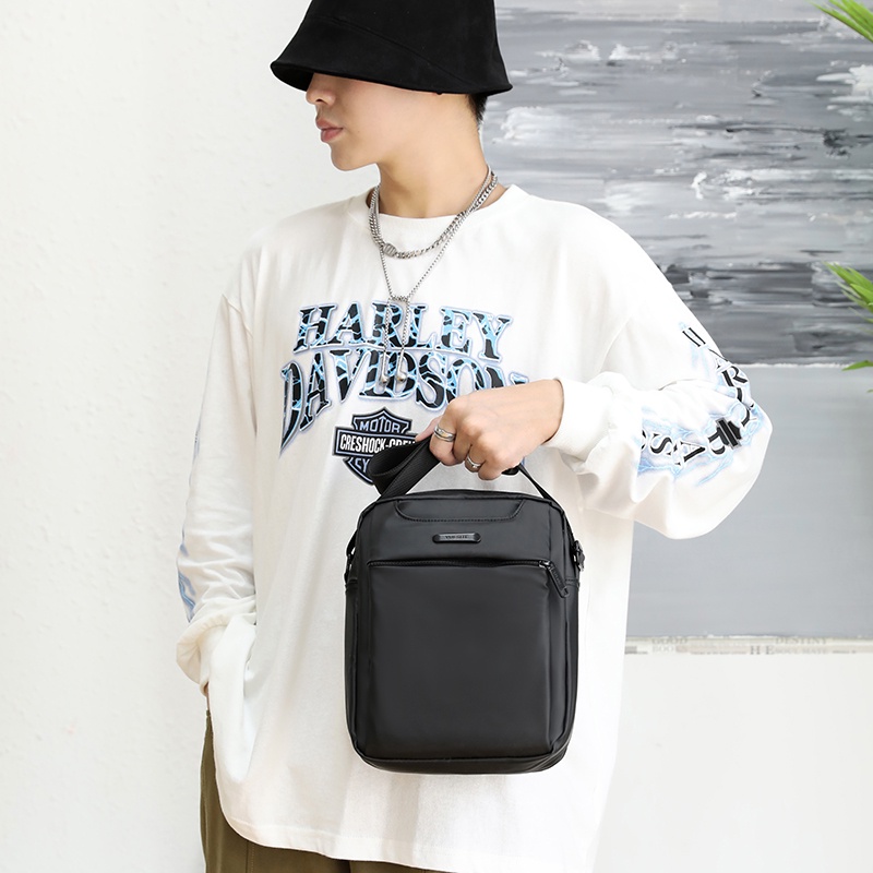 Túi Xách Du Lịch Chống Thấm Nước Thiết Kế Mới Kiểu Dáng Đơn Giản Tiện Lợi Dễ Sử Dụng Cho Nam