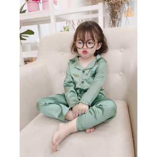 Bộ ngủ pijama cho bé màu xanh lá