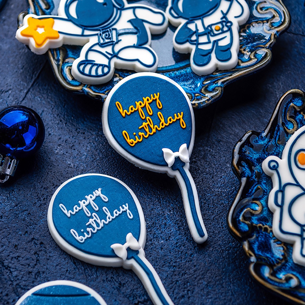 Khuôn Cắt Bánh Quy Trang Trí Hình Tên Lửa/Phi Hành Gia