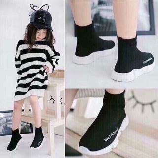 Giày boot cao cổ