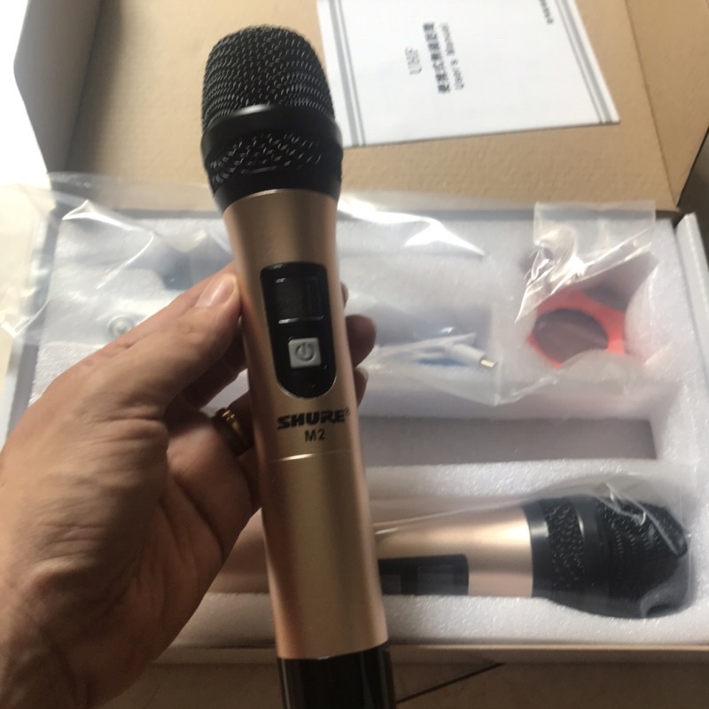 BỘ MICRO KHÔNG DÂY Shure M2 DÙNG CHO LOA KÉO HOẶC AMPLY - micro đa năng nhôm - Gia Khang Shop