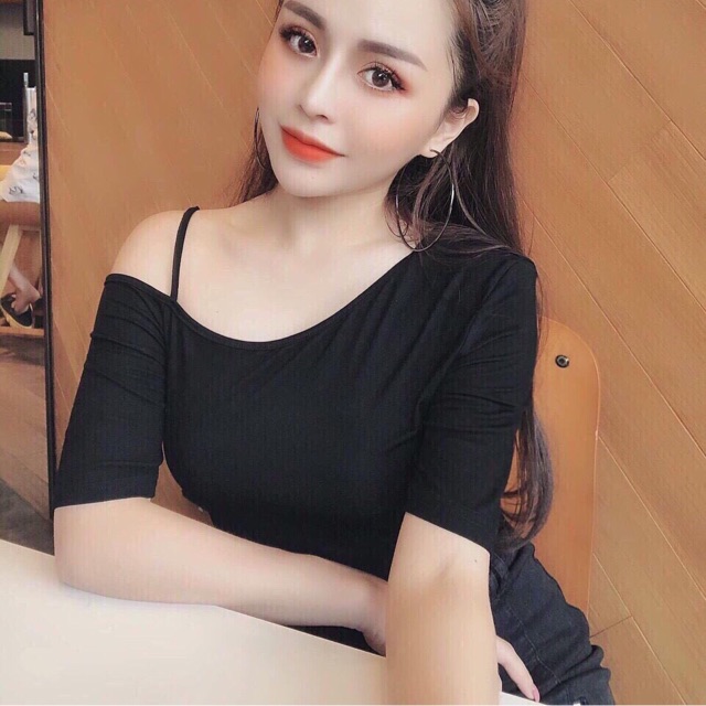 Áo thun rơi vai hàng xưởng Hanna