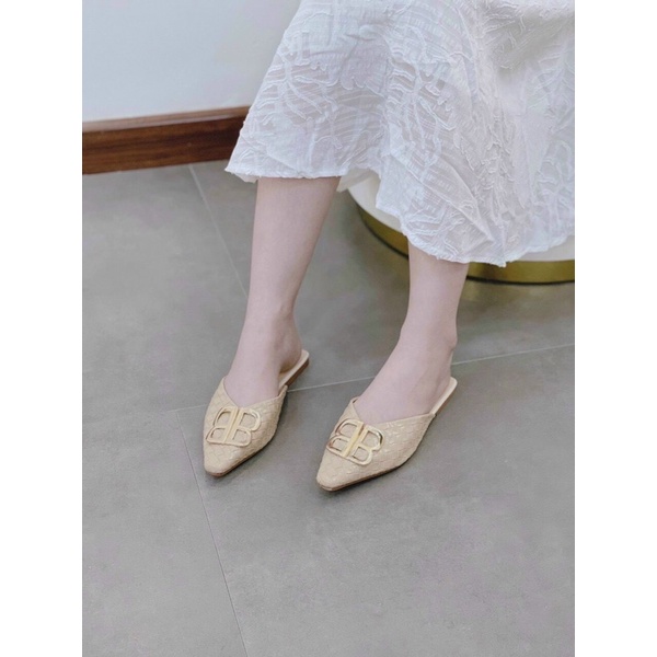 Giày sục mũi vuông BB bệt da bóng chất da đẹp lạ hót nhất 2022