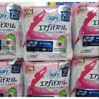 Băng vệ sinh SOFY Siêu mỏng cánh ( gói 8 miếng)( Hàng nhập khẩu)