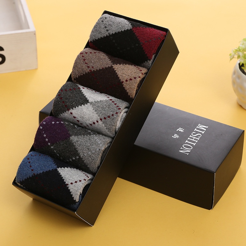 Set 5 đôi tất len họa tiết cao cổ đi giày tây