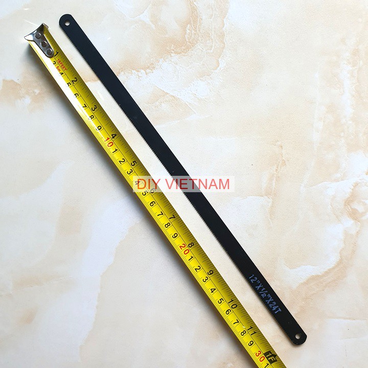 Cưa sắt cầm tay cao cấp hãng Tolsen kích thước 300mm, được tặng kèm 1 lưỡi thay thế - Khung cưa sắt